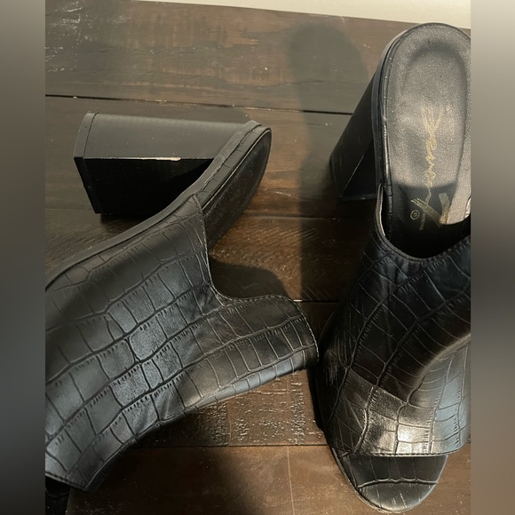 Seven7 reptile print block heels - Picture 2 of 3